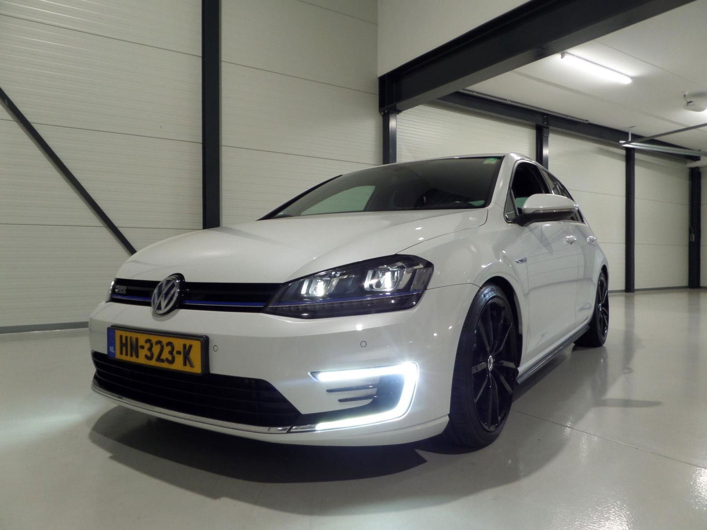 Volkswagen Golf 1.4 TSI GTE "Origineel NL!" Apple-Carplay Camera 18"Pretoria Full-LED Navigatie Parkeersens, in ZEER nette staat!