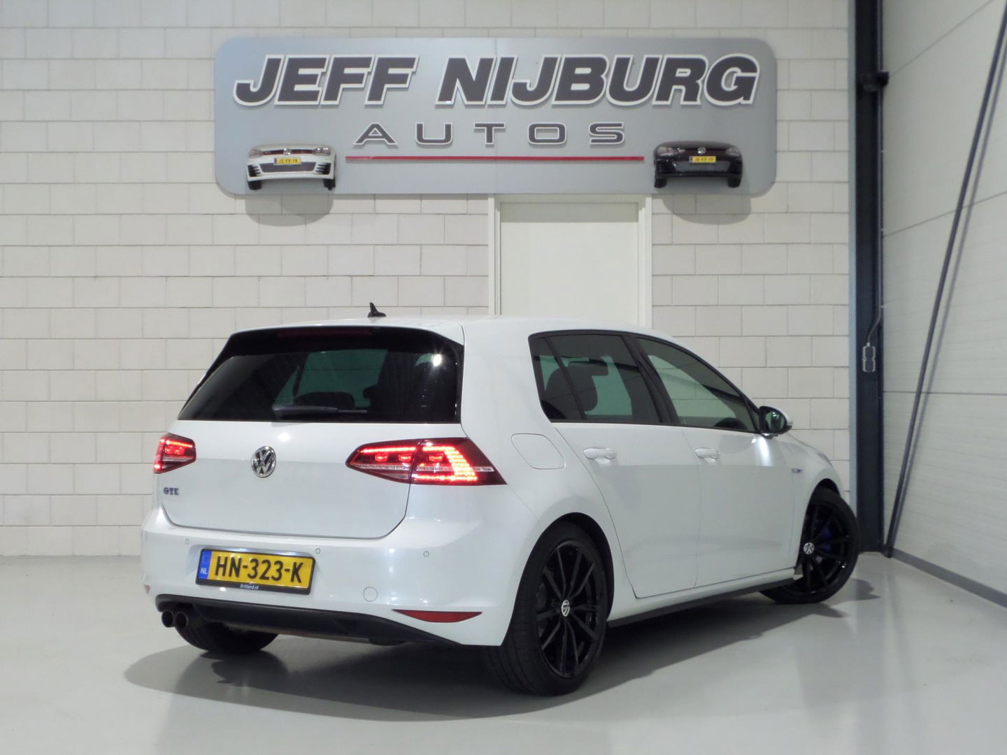 Volkswagen Golf 1.4 TSI GTE "Origineel NL!" Apple-Carplay Camera 18"Pretoria Full-LED Navigatie Parkeersens, in ZEER nette staat!