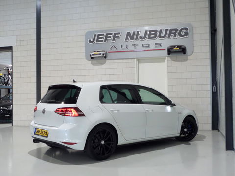 Volkswagen Golf 1.4 TSI GTE "Origineel NL!" Apple-Carplay Camera 18"Pretoria Full-LED Navigatie Parkeersens, in ZEER nette staat!
