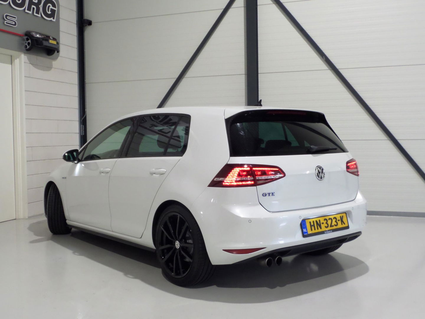 Volkswagen Golf 1.4 TSI GTE "Origineel NL!" Apple-Carplay Camera 18"Pretoria Full-LED Navigatie Parkeersens, in ZEER nette staat!