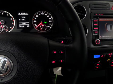 Volkswagen Tiguan 2.0 TSI DSG Track&Field 4Motion "Origineel NL!" 1e eigenaar! Automaat! Trekhaak Youngtimer Navigatie Camera 19"