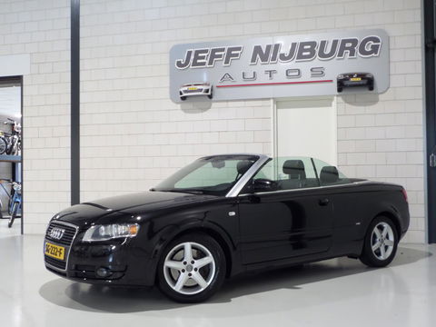 Audi A4 Cabriolet 2.0 TFSI S-Line "Automaat" Leer Xenon Stoelverwarming Bose Cruise-control Youngtimer in uniek mooie staat!