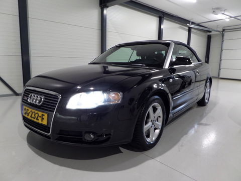 Audi A4 Cabriolet 2.0 TFSI S-Line "Automaat" Leer Xenon Stoelverwarming Bose Cruise-control Youngtimer in uniek mooie staat!