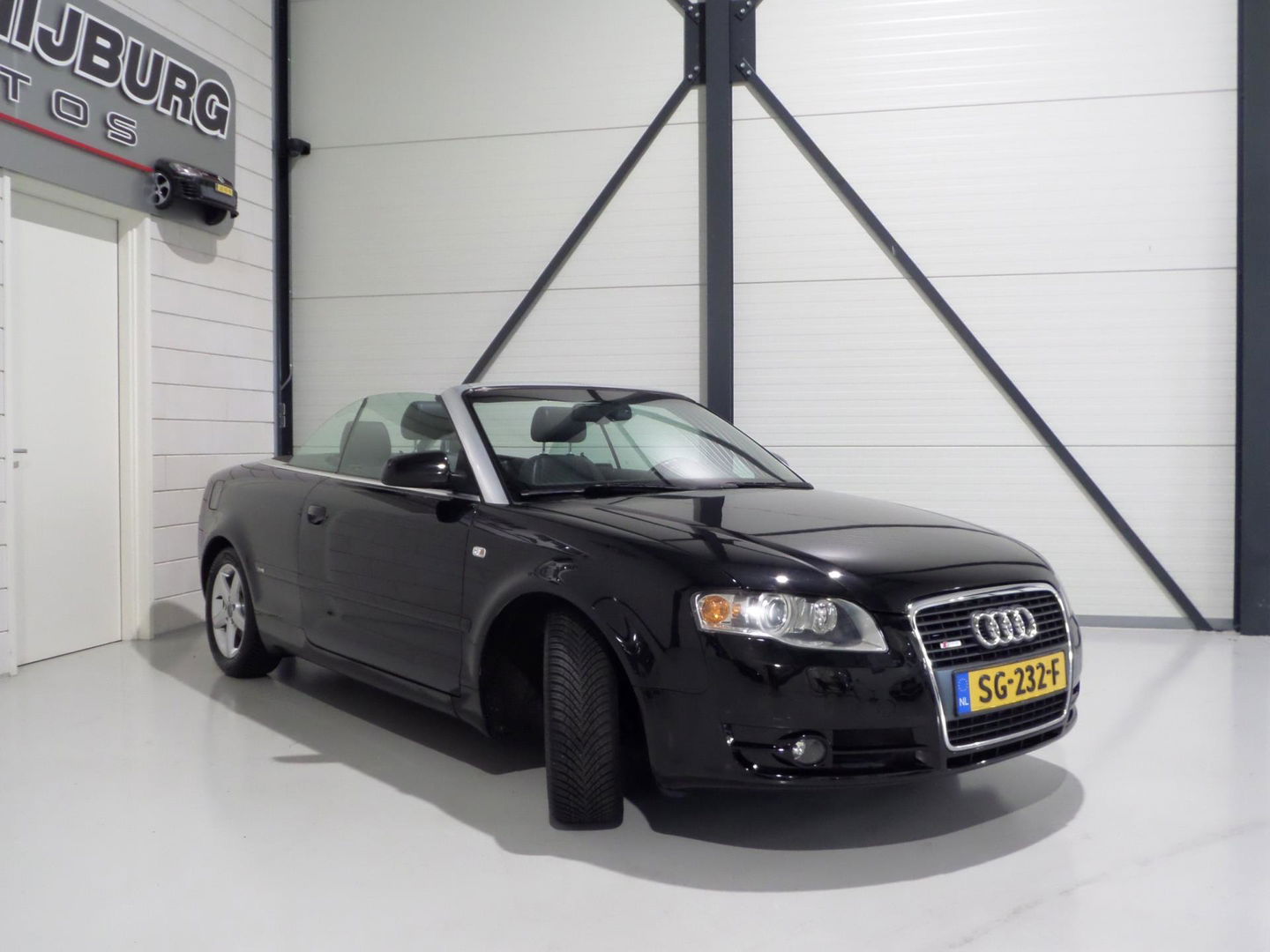 Audi A4 Cabriolet 2.0 TFSI S-Line "Automaat" Leer Xenon Stoelverwarming Bose Cruise-control Youngtimer in uniek mooie staat!