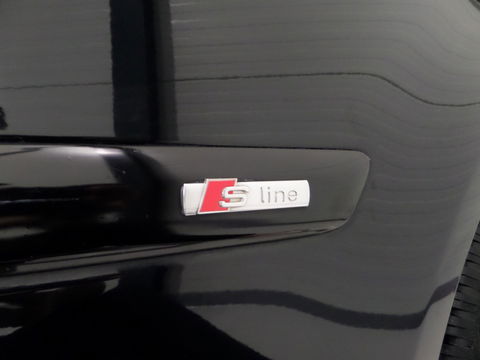 Audi A4 Cabriolet 2.0 TFSI S-Line "Automaat" Leer Xenon Stoelverwarming Bose Cruise-control Youngtimer in uniek mooie staat!