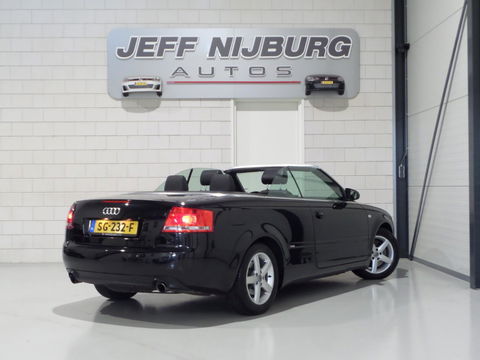 Audi A4 Cabriolet 2.0 TFSI S-Line "Automaat" Leer Xenon Stoelverwarming Bose Cruise-control Youngtimer in uniek mooie staat!