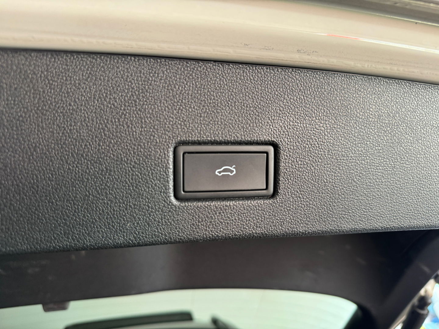 Volkswagen T-Roc 1.5 TSI R-Line Pano|Beats|Keyl|Camera|Dodeh