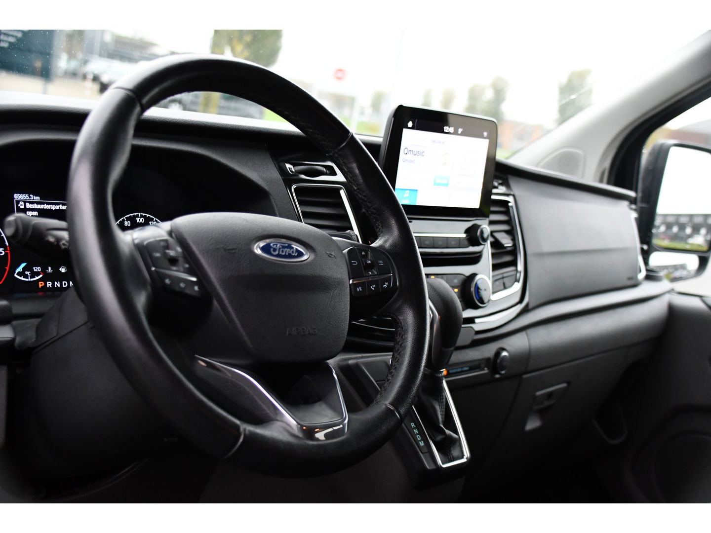 Ford Transit Custom 300 2.0 TDCI L2H1 Black Edition DC Limited Camera, Cruise, Carplay, Automaat, LED, Multimedia, Sensoren, 170PK, UNIEK!