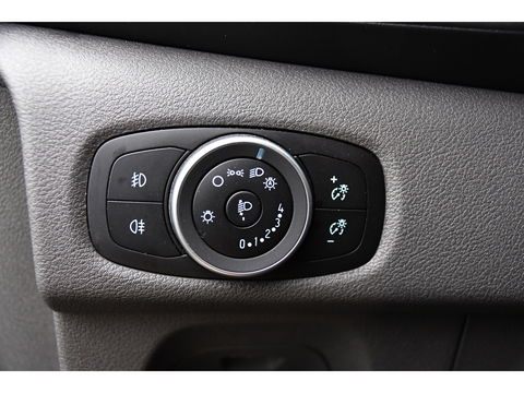 Ford Transit Custom 300 2.0 TDCI L2H1 Black Edition DC Limited Camera, Cruise, Carplay, Automaat, LED, Multimedia, Sensoren, 170PK, UNIEK!