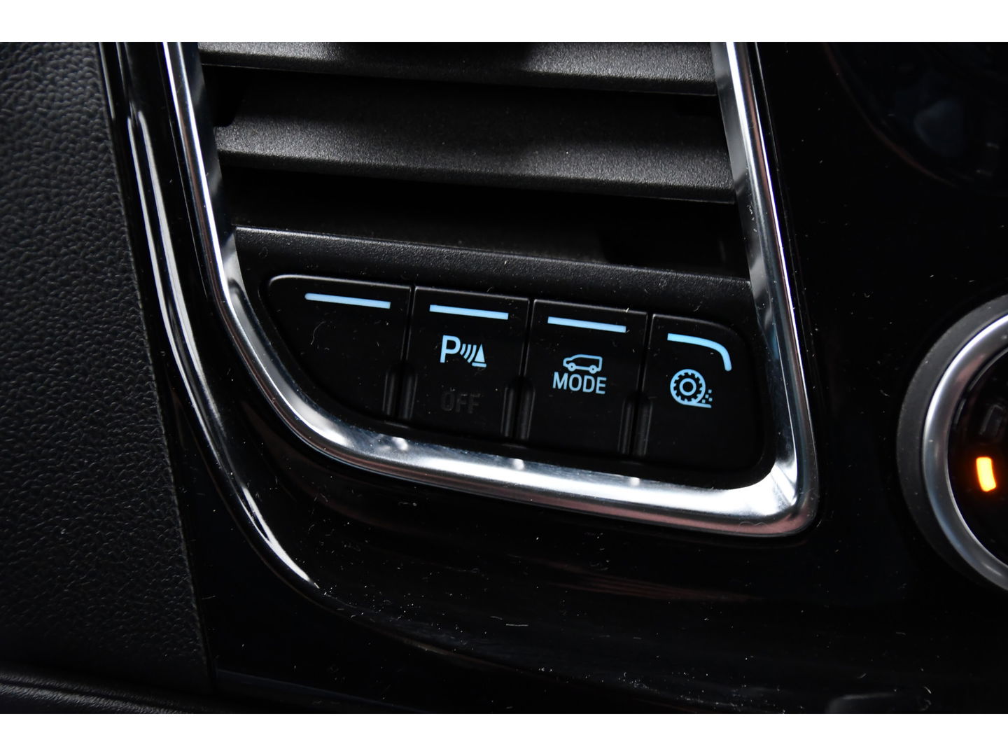 Ford Transit Custom 300 2.0 TDCI L2H1 Black Edition DC Limited Camera, Cruise, Carplay, Automaat, LED, Multimedia, Sensoren, 170PK, UNIEK!