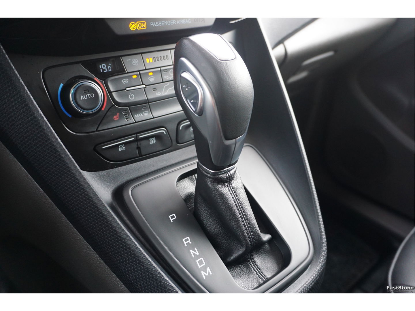 Ford Transit Connect 1.5TDCI Sport L2 AUT BPM VRIJ Navi, Camera, Xenon, 17" LM + LM Winterset!! NR. 454