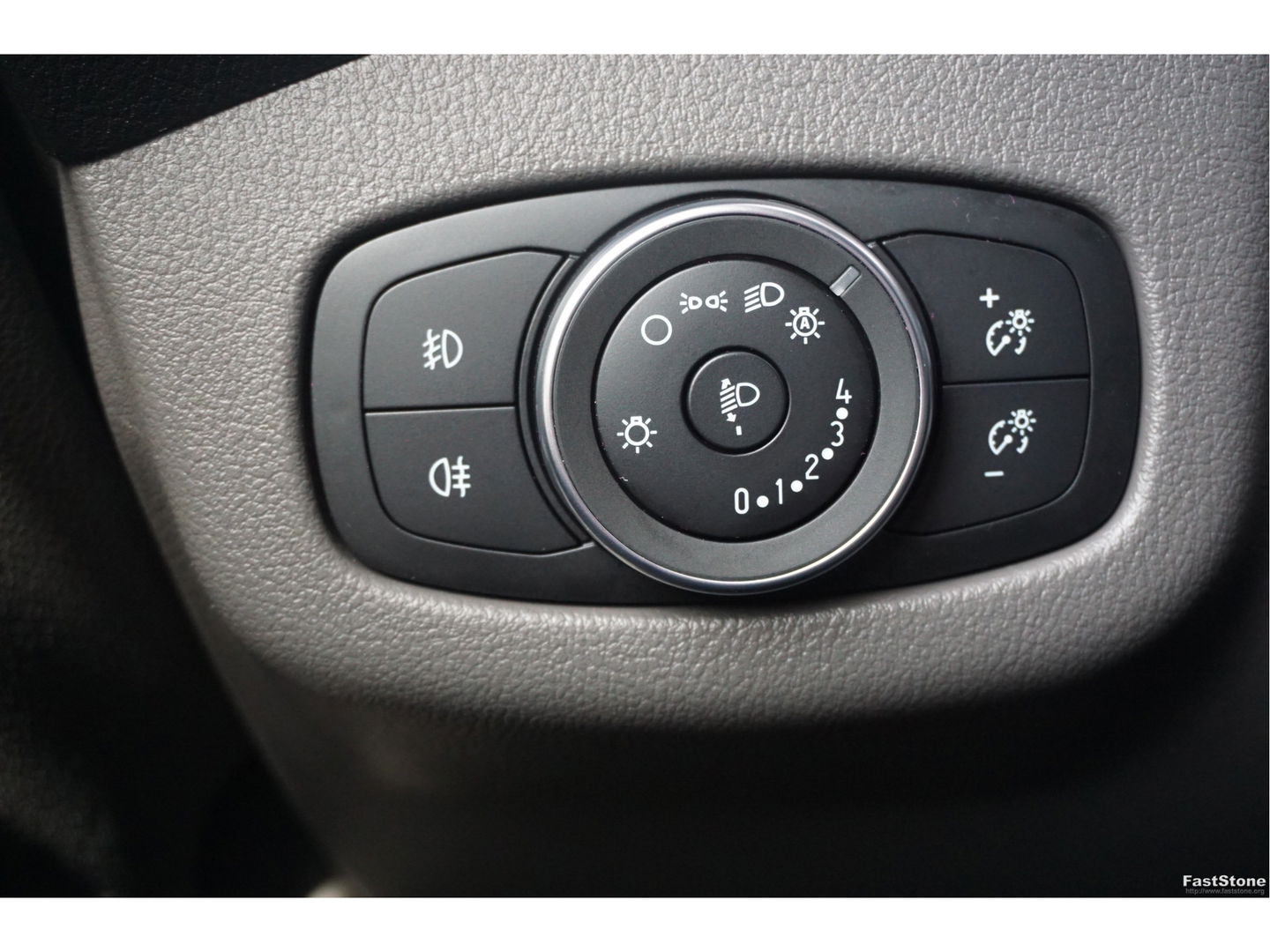 Ford Transit Connect 1.5TDCI Sport L2 AUT BPM VRIJ Navi, Camera, Xenon, 17" LM + LM Winterset!! NR. 454