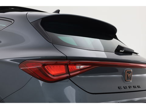 CUPRA Leon 1.4 e-Hybrid VZ 245pk | Pano | Camera | Adapt. Cruise | Keyless | Stoel- Stuurverw.