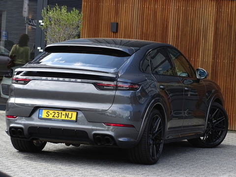 Porsche Cayenne Coupé 3.0 E-hybrid 462PK / Carbon / SportDesign / Nachtzicht / 360°