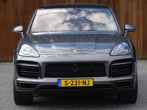 Porsche Cayenne Coupé 3.0 E-hybrid 462PK / Carbon / SportDesign / Nachtzicht / 360°
