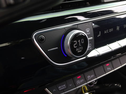 Audi A4 Avant 40 TFSI 191PK / S-line / LED / S Edit. / LED *NAP*