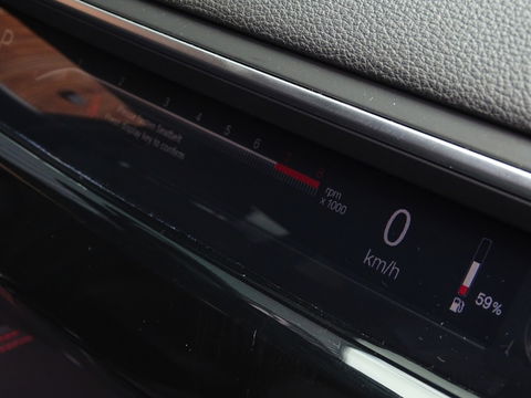 Audi A4 Avant 40 TFSI 191PK / S-line / LED / S Edit. / LED *NAP*
