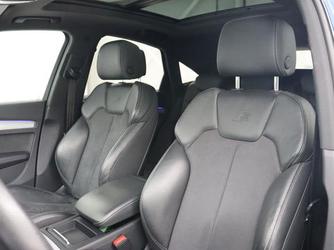 Audi Q5 55 TFSIe S edition | Panoramadak | Bang & Olufsen | Stoelverwarming | Adaptive cruise | Luchtvering | Matrix LED | 21'' | Carplay | Half leder | Navigatie | Camera | PHEV | Plug In