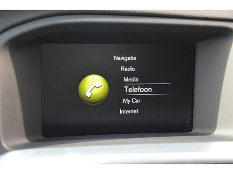 Volvo V60 T4 Summum | Panoramadak | Stoelverwarming | Trekhaak 1600KG | Cruise | Bluetooth |
