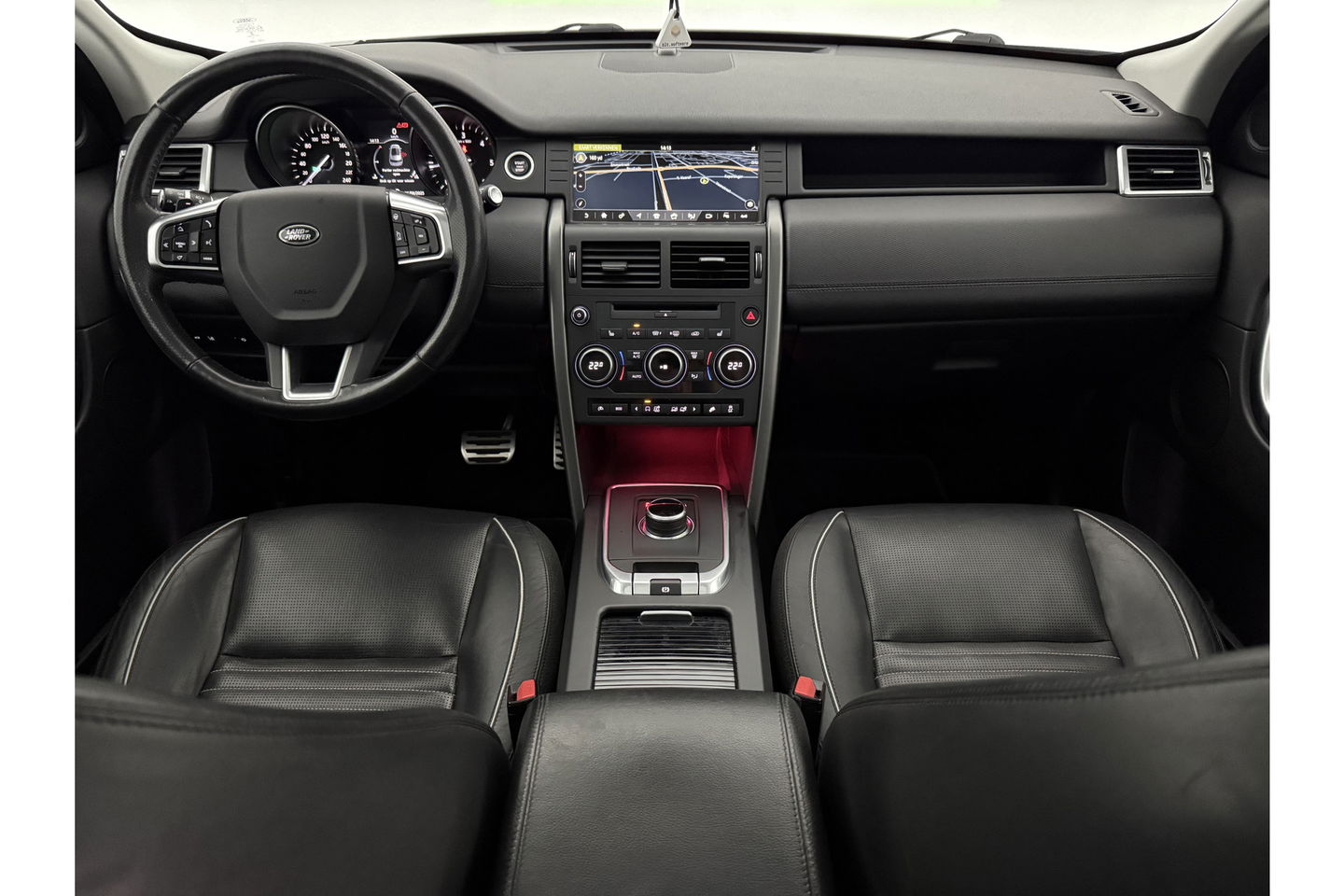 Land Rover Discovery 2.0 TD4 HSE 180PK Pano LED Memory Meridian Audio Sfeer Camera Clima Cruise Trekhaak Navi Leder PDC 19"LMV