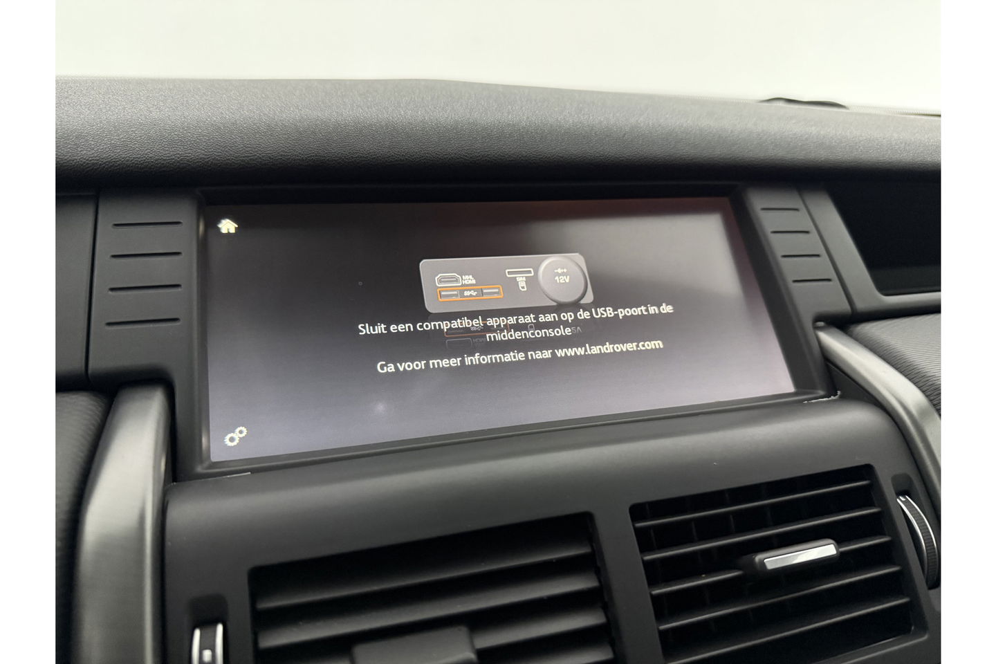 Land Rover Discovery 2.0 TD4 HSE 180PK Pano LED Memory Meridian Audio Sfeer Camera Clima Cruise Trekhaak Navi Leder PDC 19"LMV