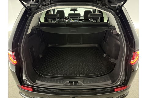 Land Rover Discovery 2.0 TD4 HSE 180PK Pano LED Memory Meridian Audio Sfeer Camera Clima Cruise Trekhaak Navi Leder PDC 19"LMV