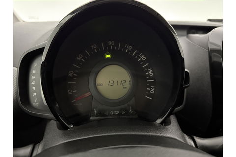 Peugeot 108 1.0 e-VTi Blue Executive LED Airco Camera Cruise Navigatie 15"LMV