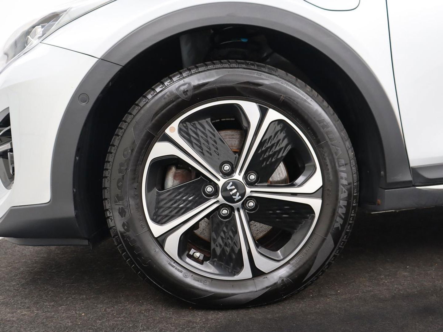 Kia Xceed 1.6 GDI PHEV ExecutiveLine | Schuifdak | Leder | Stoelventilatie | Adaptive cruise | Camera | Stoel & stuurverwarming | Memory | Digital Cockpit | Plug In