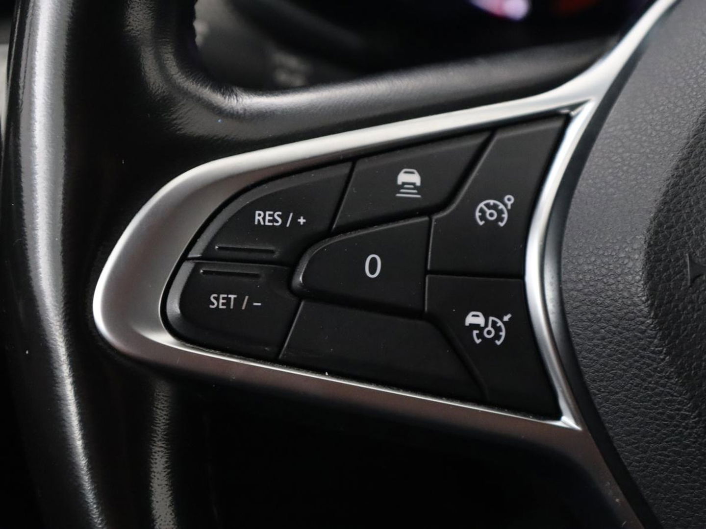Renault Arkana 1.6 E-Tech Hybrid 145 Intens | Adaptive cruise | Camera | Carplay | Half leder | Navigatie | Keyless | Full LED | 18'' lichtmetalen velgen