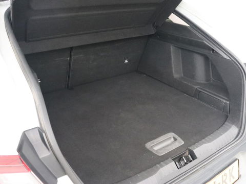 Renault Arkana 1.6 E-Tech Hybrid 145 Intens | Adaptive cruise | Camera | Carplay | Half leder | Navigatie | Keyless | Full LED | 18'' lichtmetalen velgen