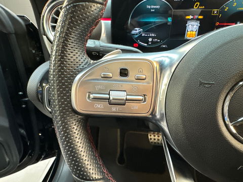 Mercedes-Benz CLA-Klasse 250 e AMG Pano|Sfeer|Camera|Dodehoek