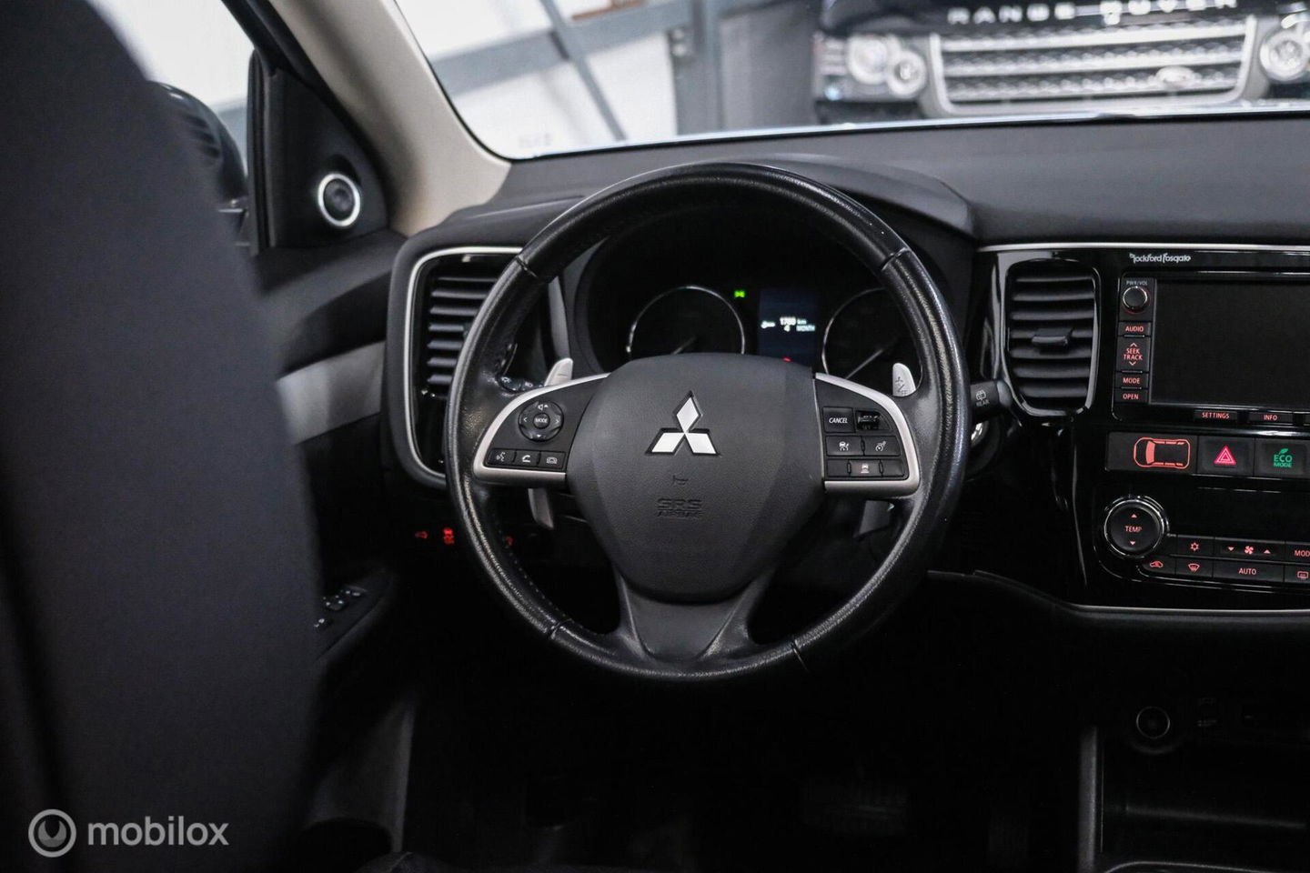 Mitsubishi Outlander 2.0 PHEV Instyle+ | Trekhaak | Leder | Navigatie | hybride | NL auto NAP |