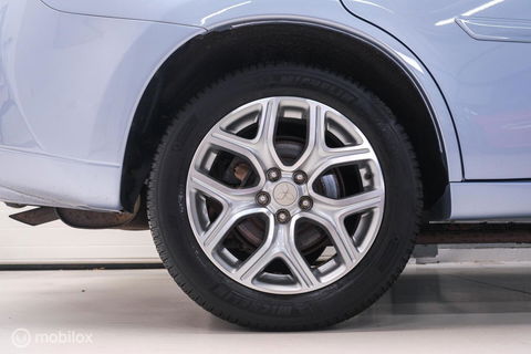 Mitsubishi Outlander 2.0 PHEV Instyle+ | Trekhaak | Leder | Navigatie | hybride | NL auto NAP |