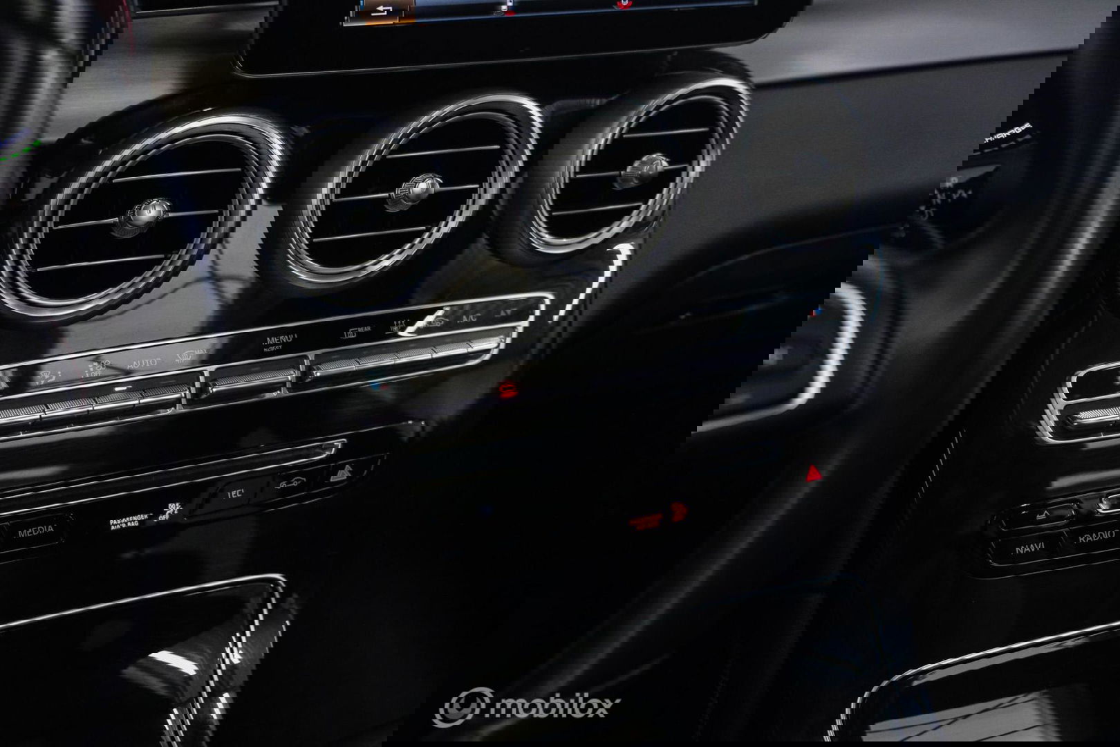 Mercedes-Benz GLC 350e 4MATIC Premium Plus | Trekhaak | Panorama | Leder | Camera |