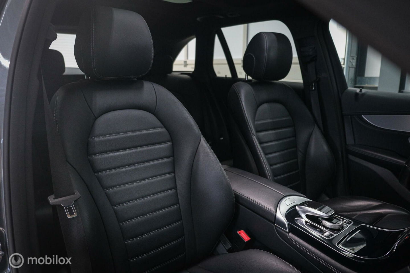 Mercedes-Benz GLC 350e 4MATIC Premium Plus | Trekhaak | Panorama | Leder | Camera |