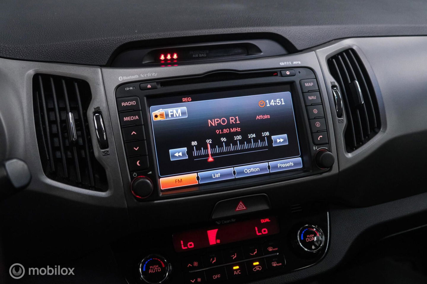 Kia Sportage 1.6 GDI BusinessLine | Trekhaak | Navigatie | Bluetooth | NL auto NAP | All season banden |