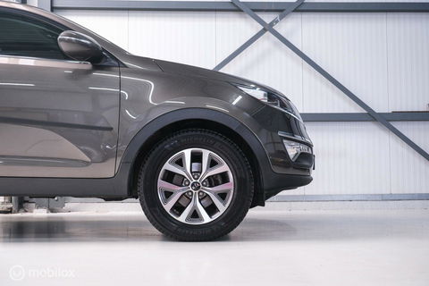Kia Sportage 1.6 GDI BusinessLine | Trekhaak | Navigatie | Bluetooth | NL auto NAP | All season banden |