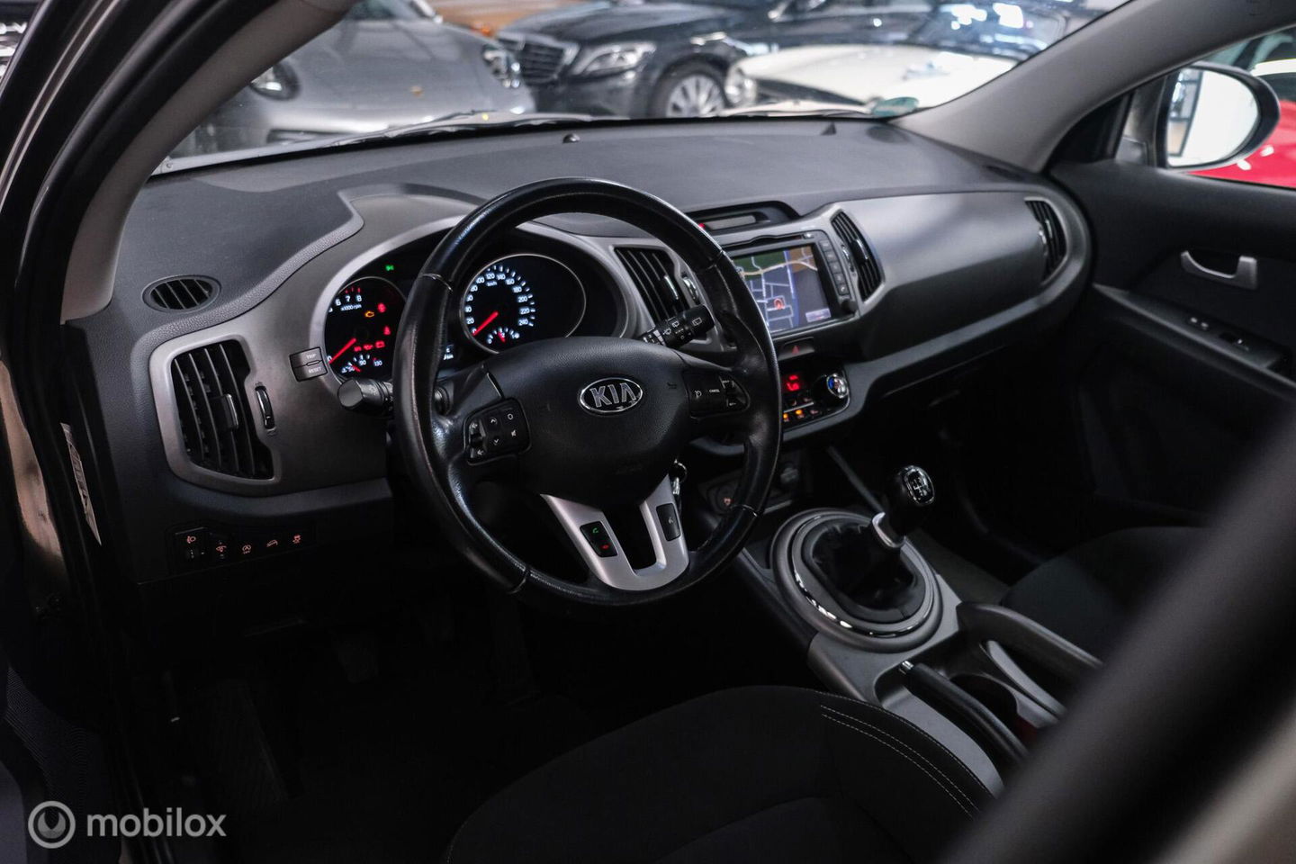 Kia Sportage 1.6 GDI BusinessLine | Trekhaak | Navigatie | Bluetooth | NL auto NAP | All season banden |