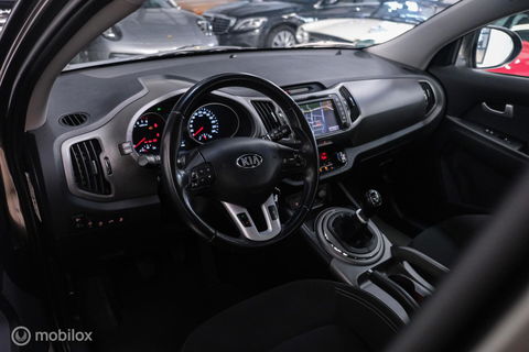 Kia Sportage 1.6 GDI BusinessLine | Trekhaak | Navigatie | Bluetooth | NL auto NAP | All season banden |