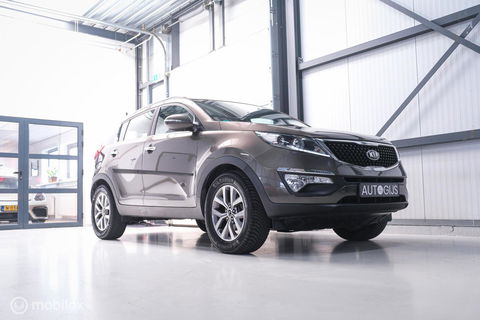 Kia Sportage 1.6 GDI BusinessLine | Trekhaak | Navigatie | Bluetooth | NL auto NAP | All season banden |