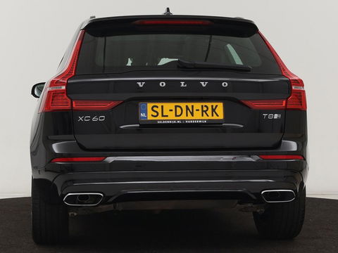 Volvo XC60 2.0 Recharge T8 AWD R Design | Panoramadak | Head-Up | 360 Camera | Stoel & stuurverwarming | Carplay | Keyless | Harman/Kardon | Navigatie | Half leder | Memory | PHEV | Plug In