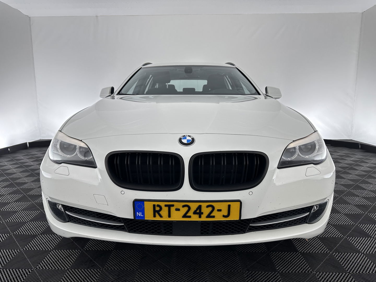 BMW 5 Serie Touring 520d Shadow-line *BI-XENON | NAVI-FULLMAP | HEATED-COMFORTSEATS | ECC | KEYLESS | PDC | CRUISE | 18''ALU*