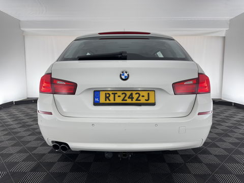BMW 5 Serie Touring 520d Shadow-line *BI-XENON | NAVI-FULLMAP | HEATED-COMFORTSEATS | ECC | KEYLESS | PDC | CRUISE | 18''ALU*