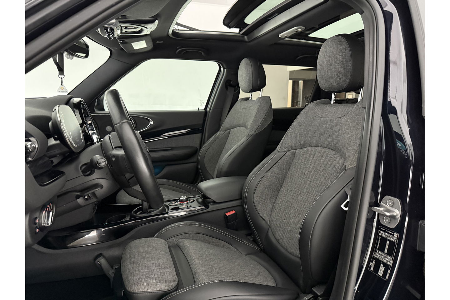 MINI Clubman 1.5 Cooper Richmond Park Edition h/k Audio Camera Pano LED Carplay Clima Cruise Navi Virtual Achterdeuren 18"LMV PDC