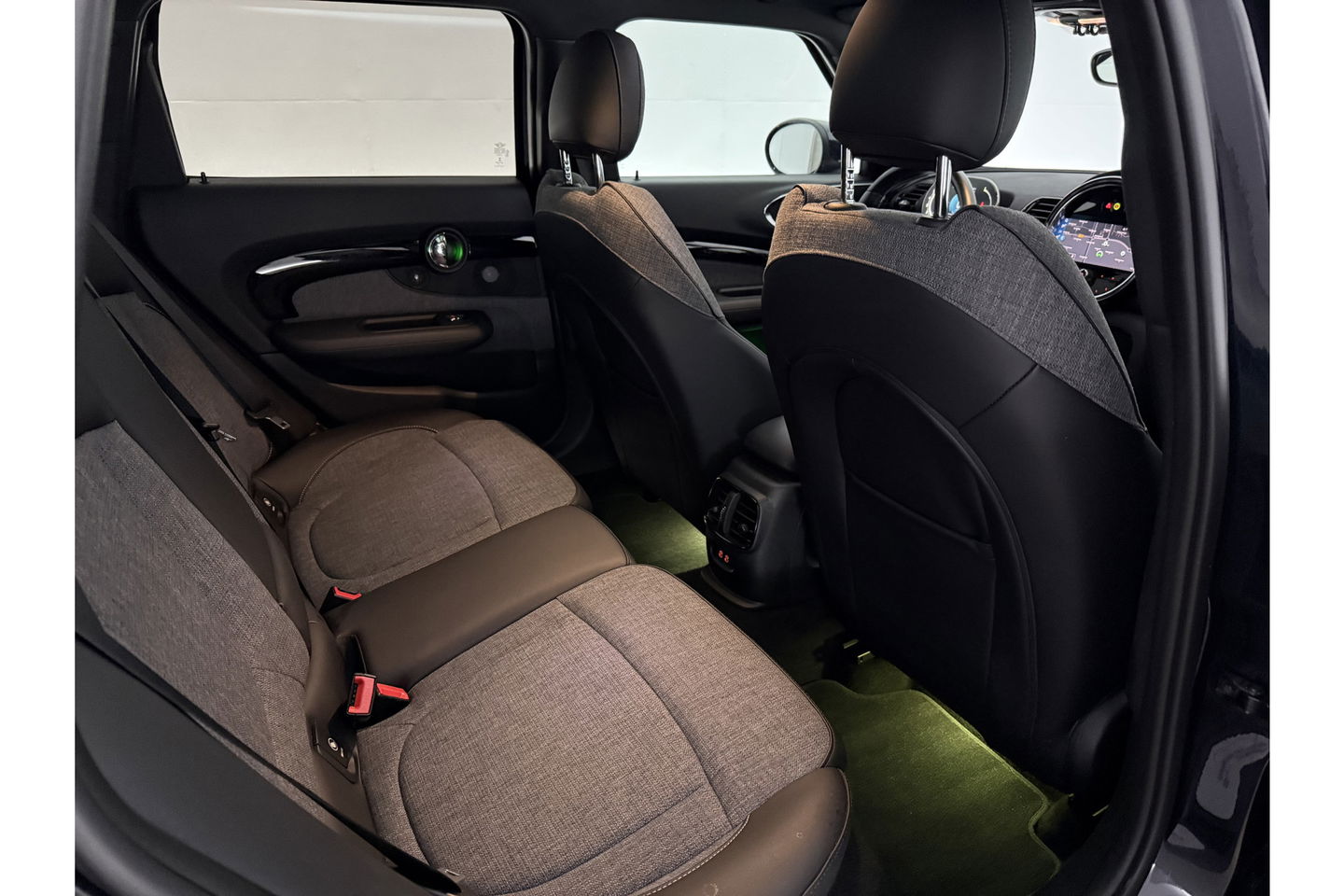 MINI Clubman 1.5 Cooper Richmond Park Edition h/k Audio Camera Pano LED Carplay Clima Cruise Navi Virtual Achterdeuren 18"LMV PDC
