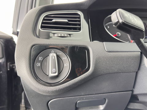 Volkswagen GOLF Variant 1.4 TSI Highline Aut. *PANO | ADAPTIVE-CRUISE | LEATHER-FABRIC | XENON | DYNAUDIO-SOUND | KEYLESS | NAVI-FULLMAP | HEATED-ERGONOMIC-SPORTSEATS | ECC | PRIVACY-GLASS | PARKPILOT | 17''ALU*