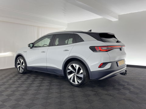 Volkswagen ID.4 First 77 kWh [ 3-Fase ] (INCL-BTW) *HEAT-PUMP | LEATHER-MICROFIBRE | FULL-LED | HEATED-COMFORTSEATS | DIGI-COCKPIT | AMBIENT-LIGHT | NAVI-FULLMAP | ECC | PDC | TOWBAR | PRIVACY-GLASS | CRUISE | CAMERA | CARPLAY | 20