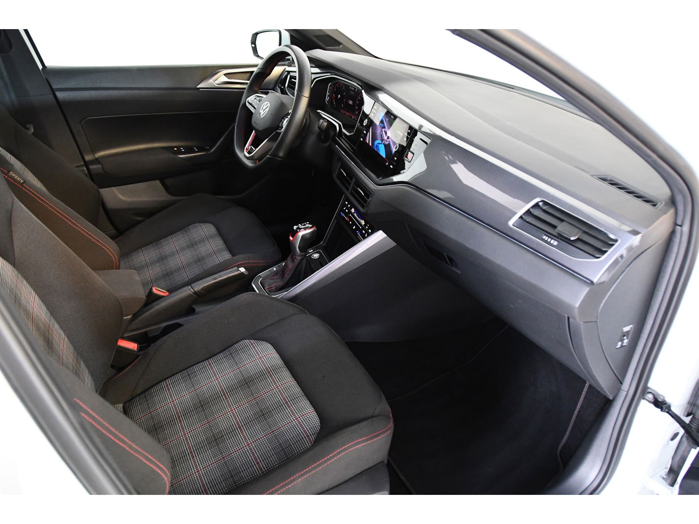 Volkswagen Polo 2.0 TSI GTI Pano Acc Keyless