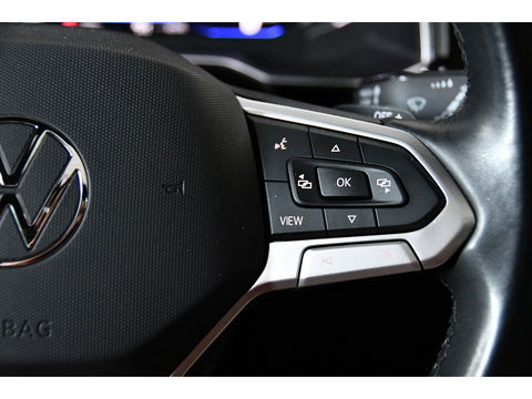 Volkswagen Taigo 1.5 TSI R-Line Pano Side assist Camera Business