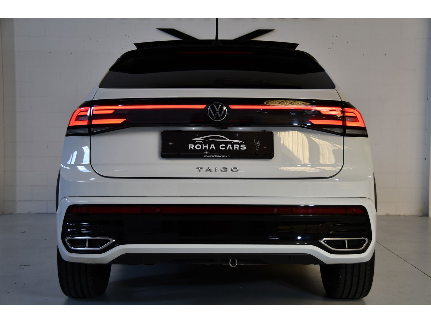 Volkswagen Taigo 1.5 TSI R-Line Pano Side assist Camera Business